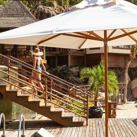 Constance Lemuria Grand Anse  Esterno foto The resort's swimming pool