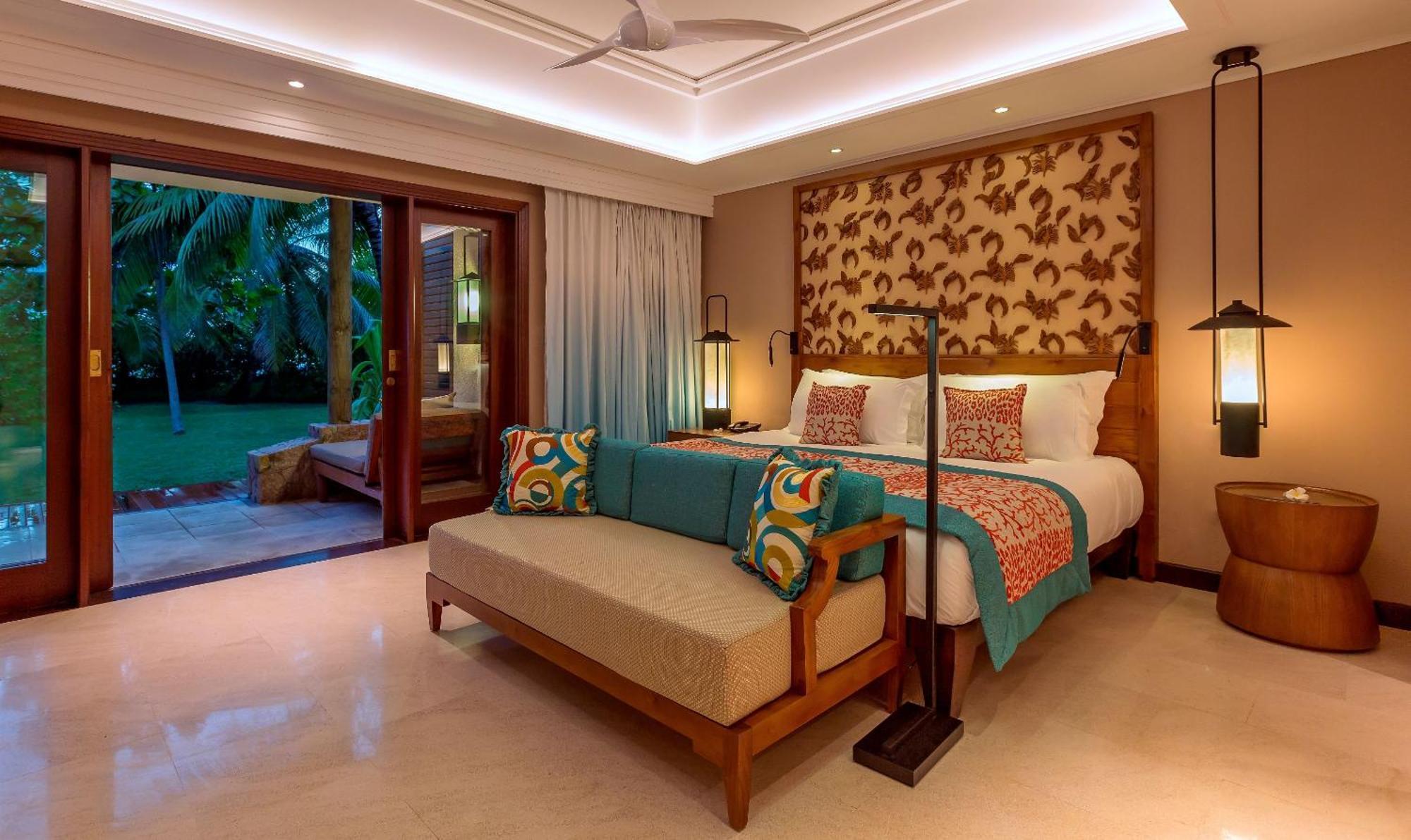 Constance Lemuria Grand Anse  Esterno foto Deluxe Pool Access