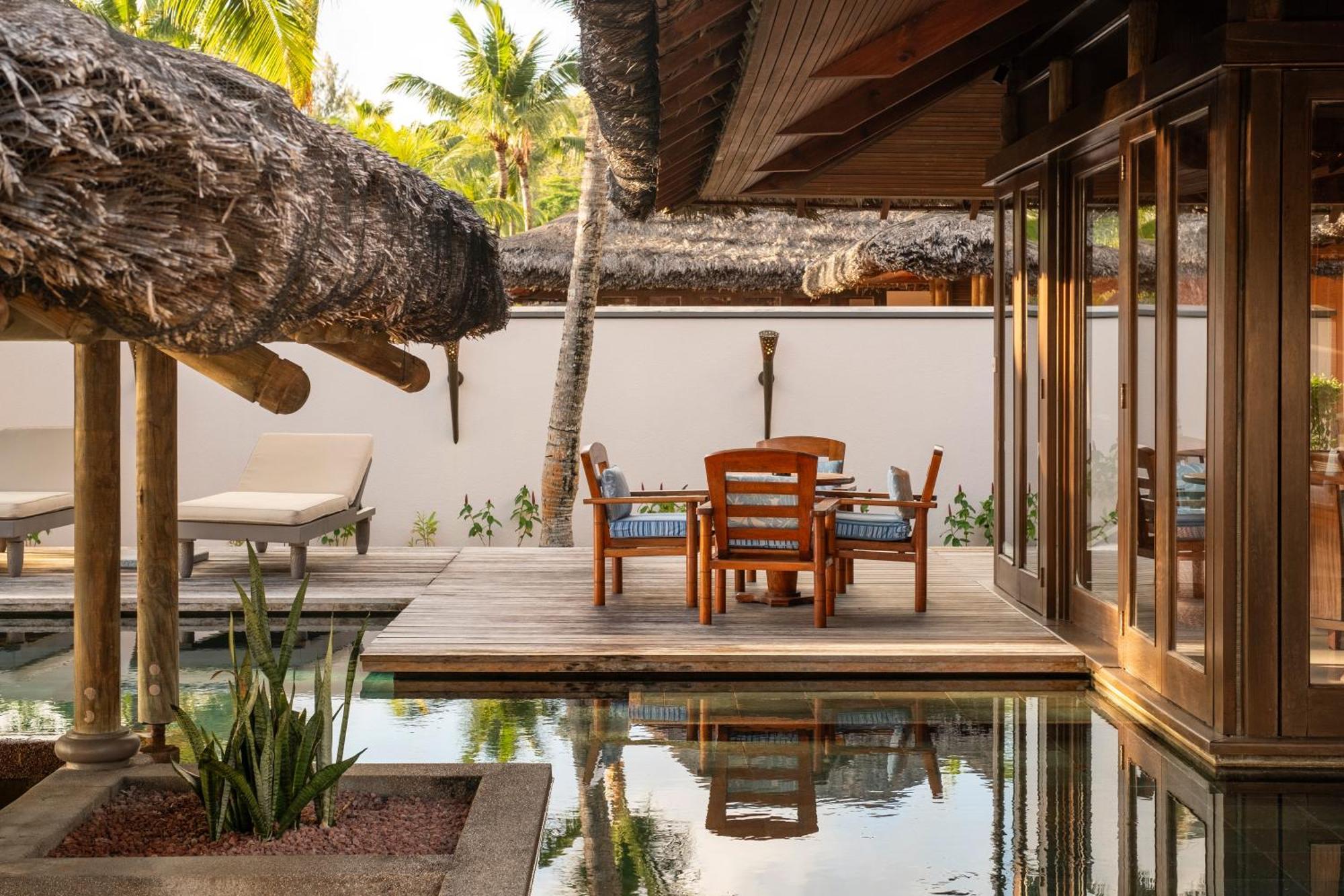 Constance Lemuria Grand Anse  Esterno foto A villa at the resort