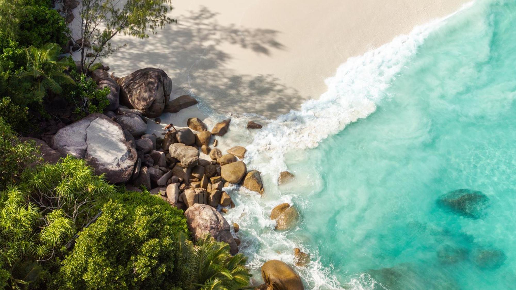 Constance Lemuria Grand Anse  Esterno foto The Bay of Needles