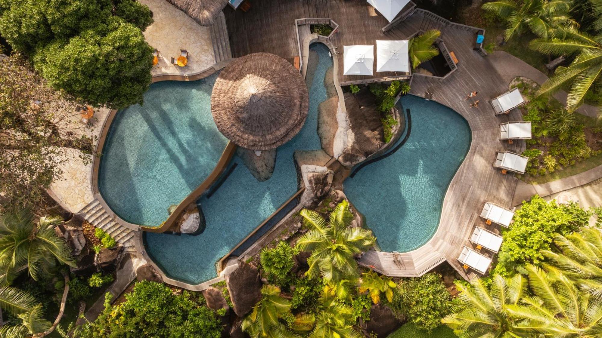 Constance Lemuria Grand Anse  Esterno foto Aerial view of the resort